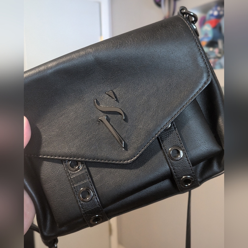 Simply Vera Vera Wang crossbody purse